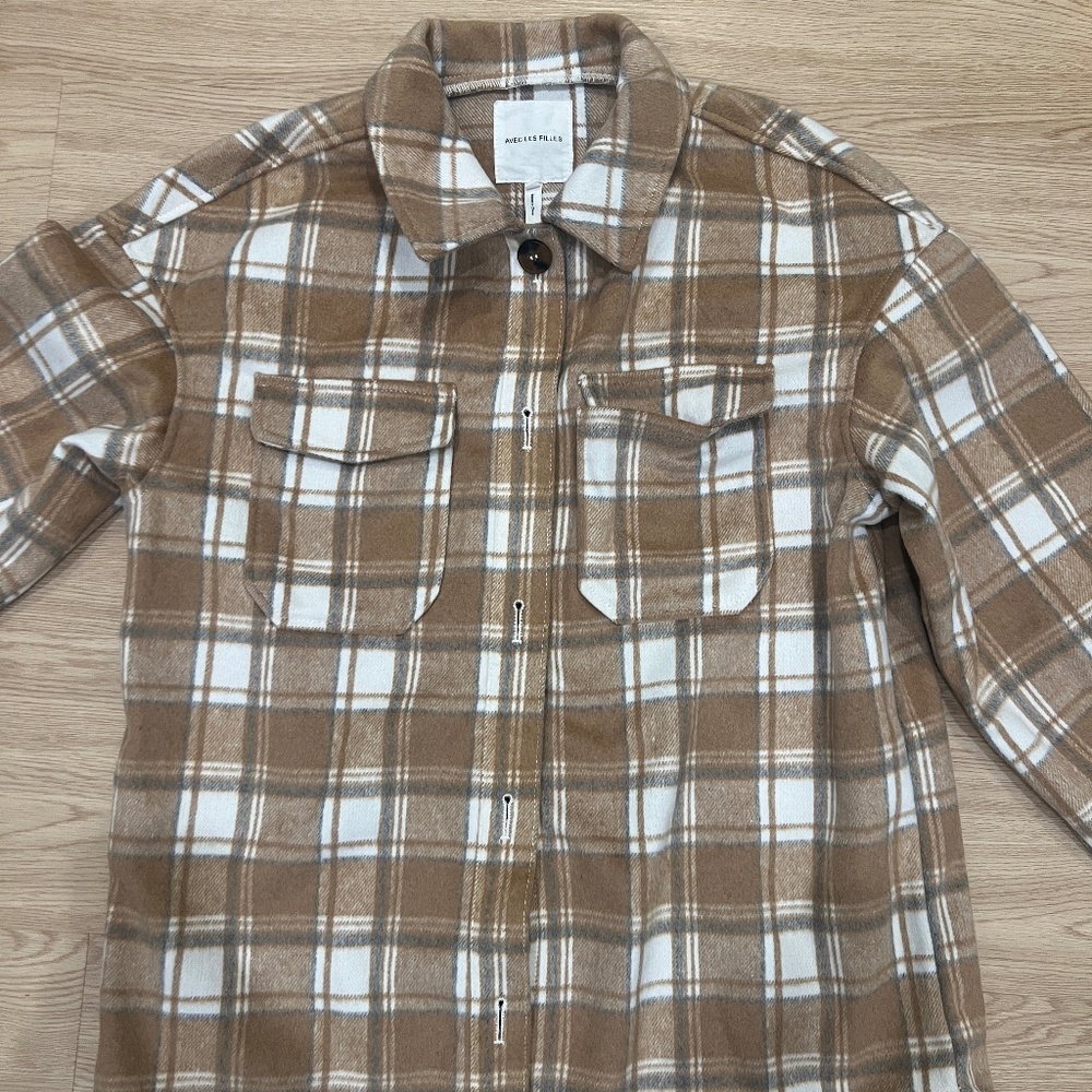 Plaid flanked shirt jacket